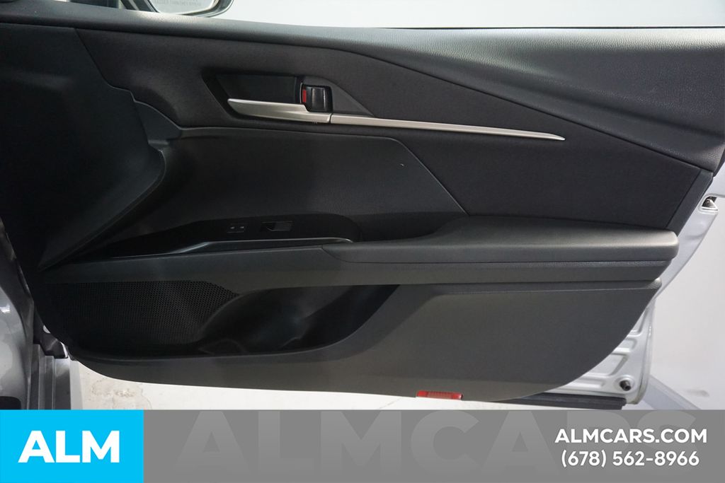 Used 2025 Silver Toyota LE image 42