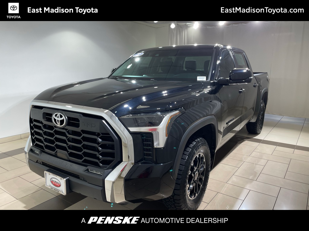 2022 Toyota Tundra SR5 -
                Madison, WI