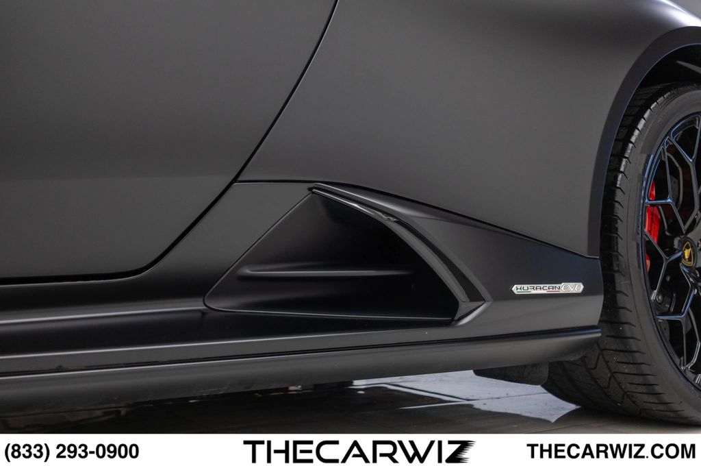 2024 Lamborghini Huracan EVO