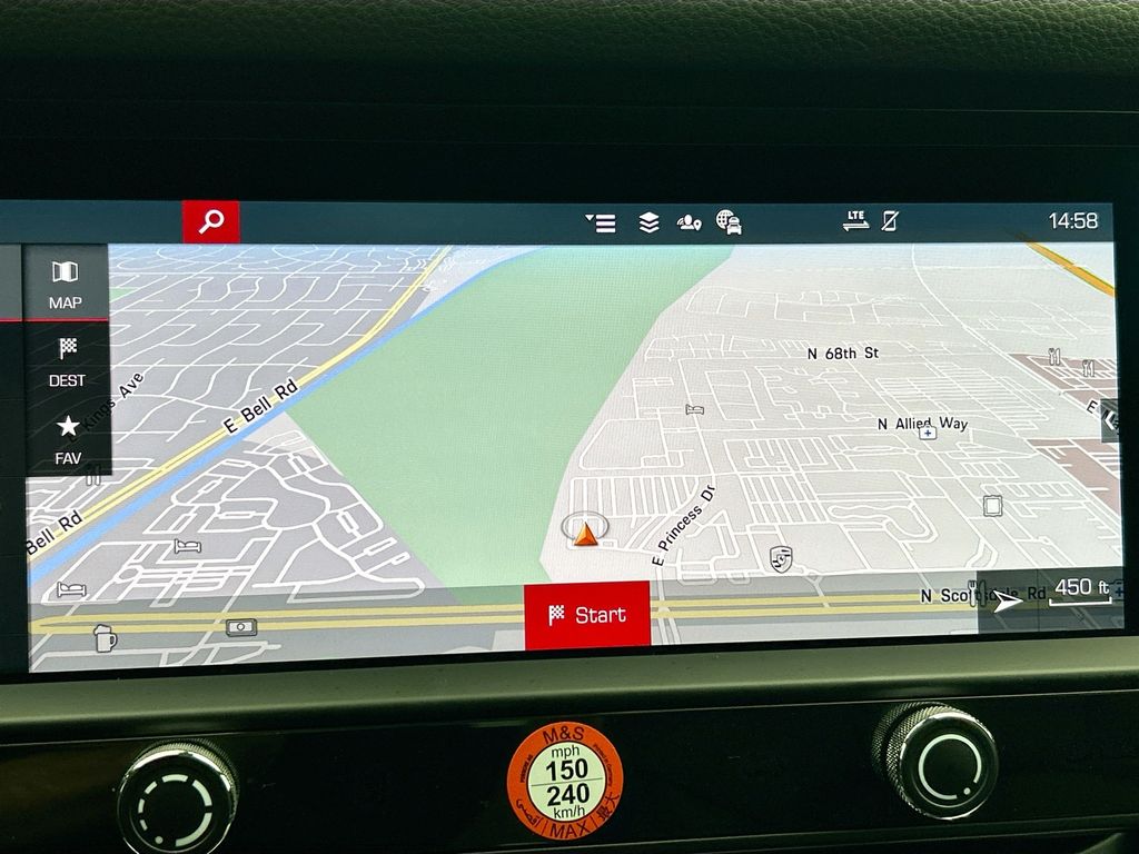 Thumbnail: 2025 Porsche Macan - 17