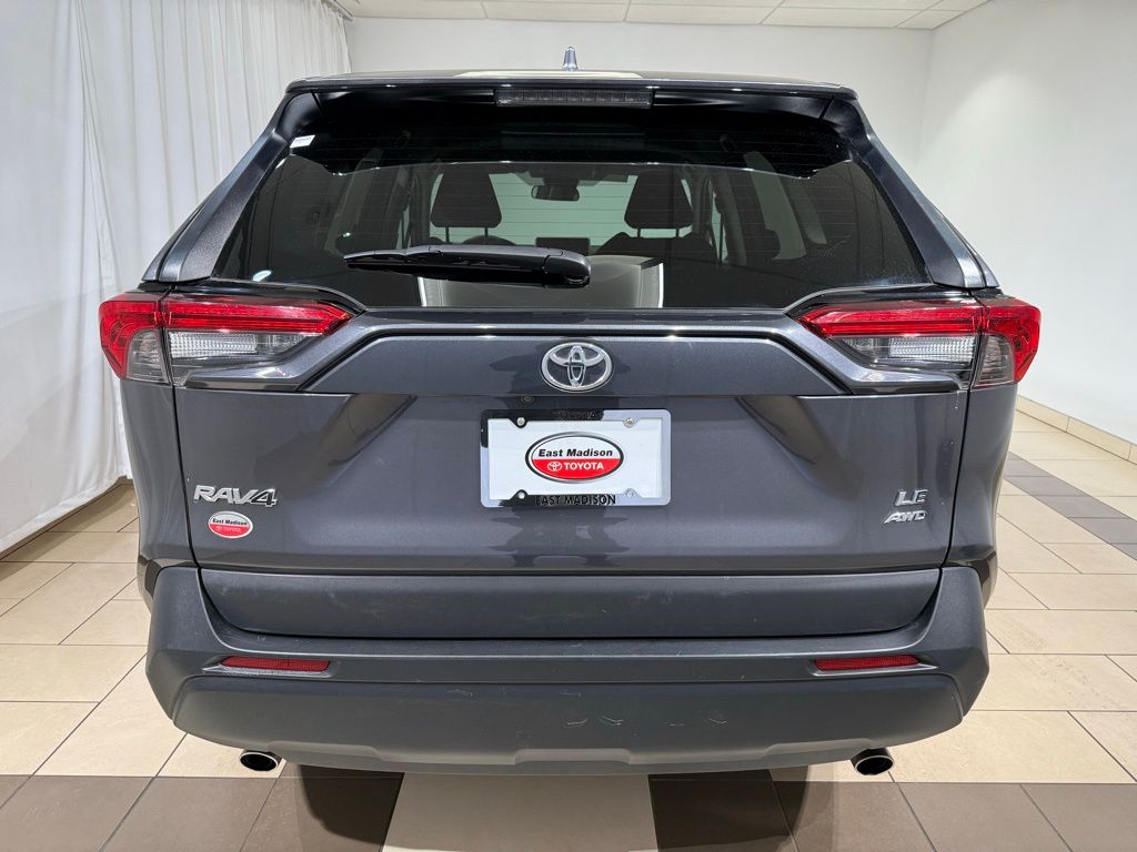 Thumbnail: 2024 Toyota RAV4 - 4