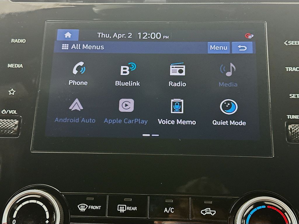 Used 2022 Black Hyundai SEL image 19