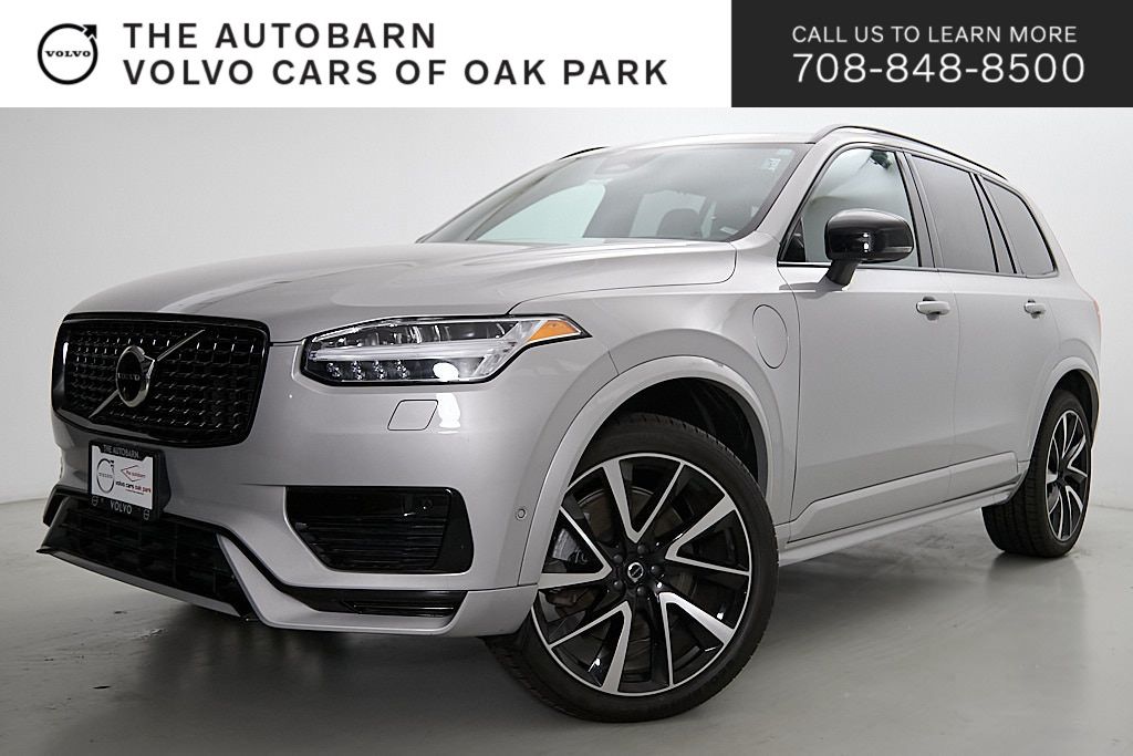Silver Dawn Metallic 2023 Volvo XC90 Recharge T8 Ultimate Dark Theme eAWD SUV / Crossover All-Wheel Drive Automatic