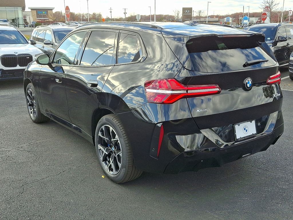 Thumbnail: 2026 BMW X3 - 3