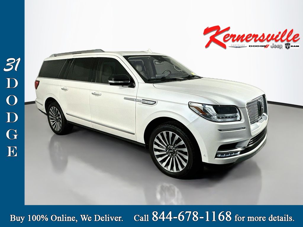 White Platinum Clearcoat Metallic 2019 Lincoln Navigator SUV / Crossover Four-Wheel Drive Automatic