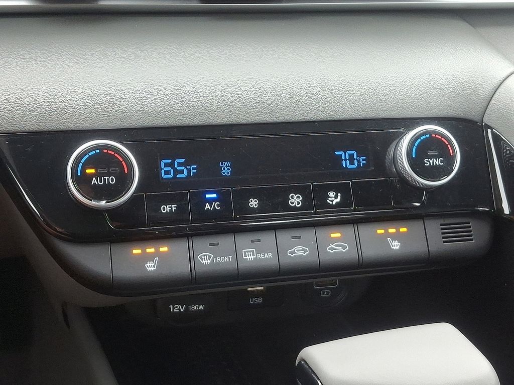 2022 Hyundai Elantra SEL 16