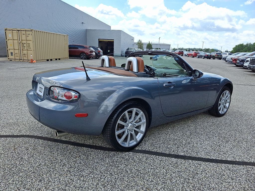 Thumbnail: 2006 Mazda MX-5 Miata - 11