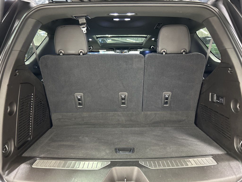 used 2021 GMC Yukon car, priced at $49,881