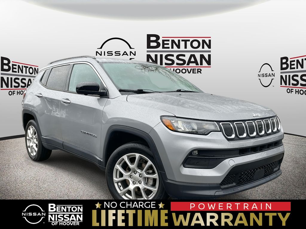 2022 Jeep Compass Latitude Lux 4WD