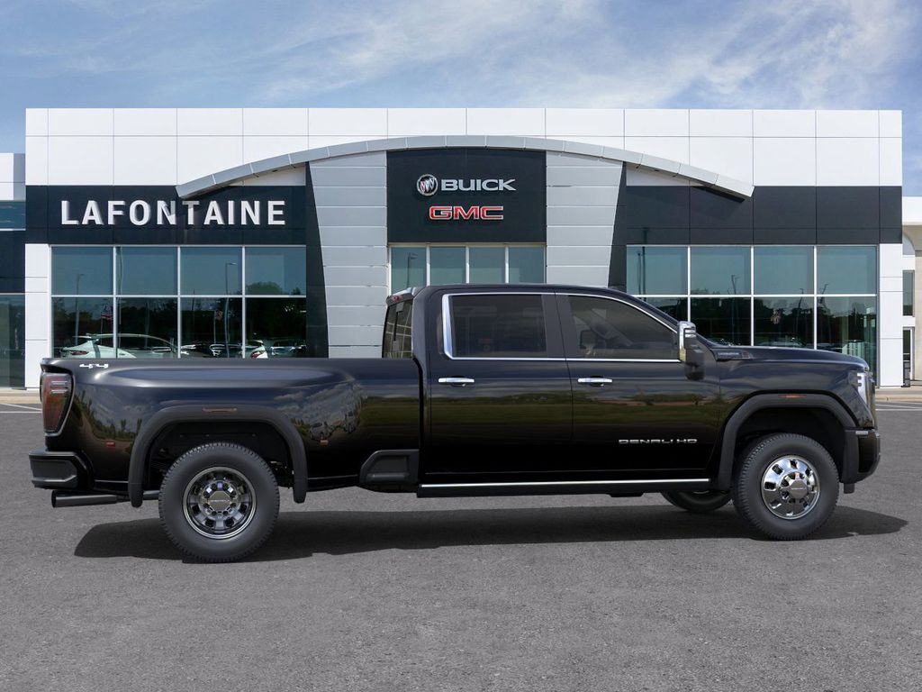 2025 GMC Sierra 3500HD Denali Ultimate 5