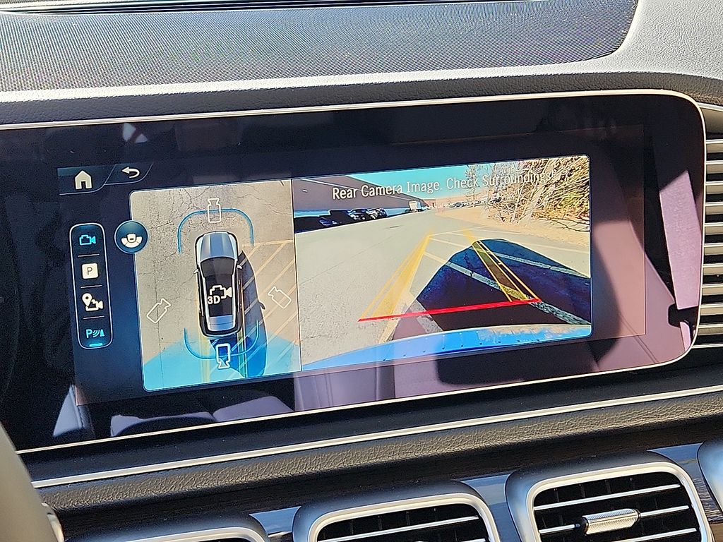 Thumbnail: 2026 Mercedes-Benz GLE - 13