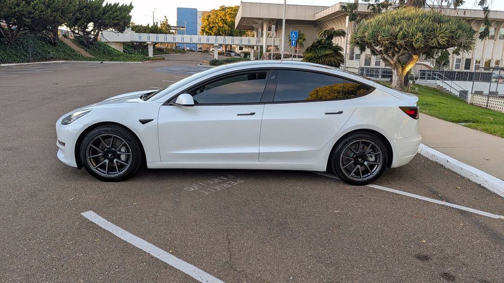 Used 2021 Tesla Model 3 Standard Range Plus 4D Sedan