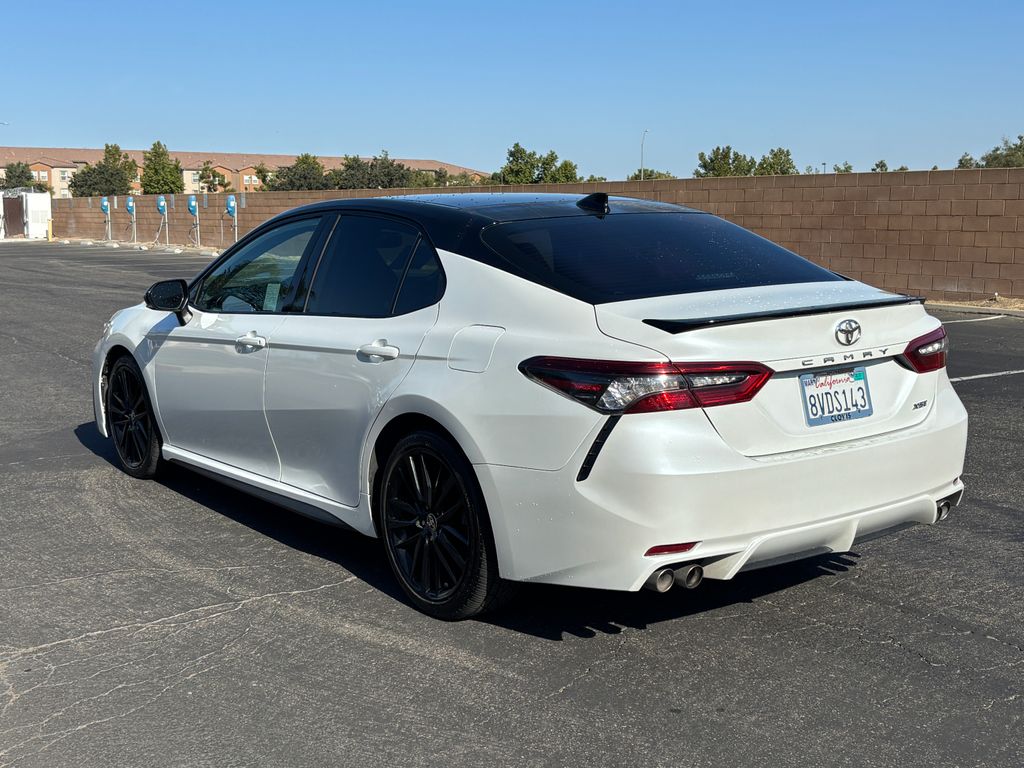Thumbnail: 2021 Toyota Camry - 7