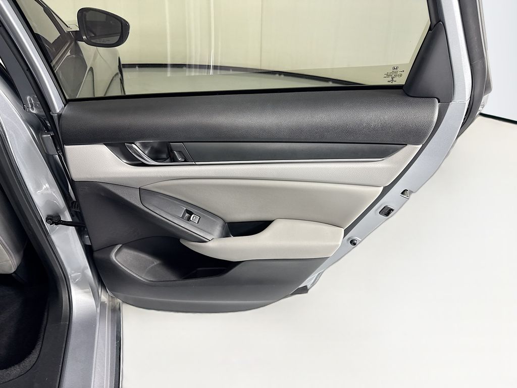 Thumbnail: 2020 Honda Accord - 27