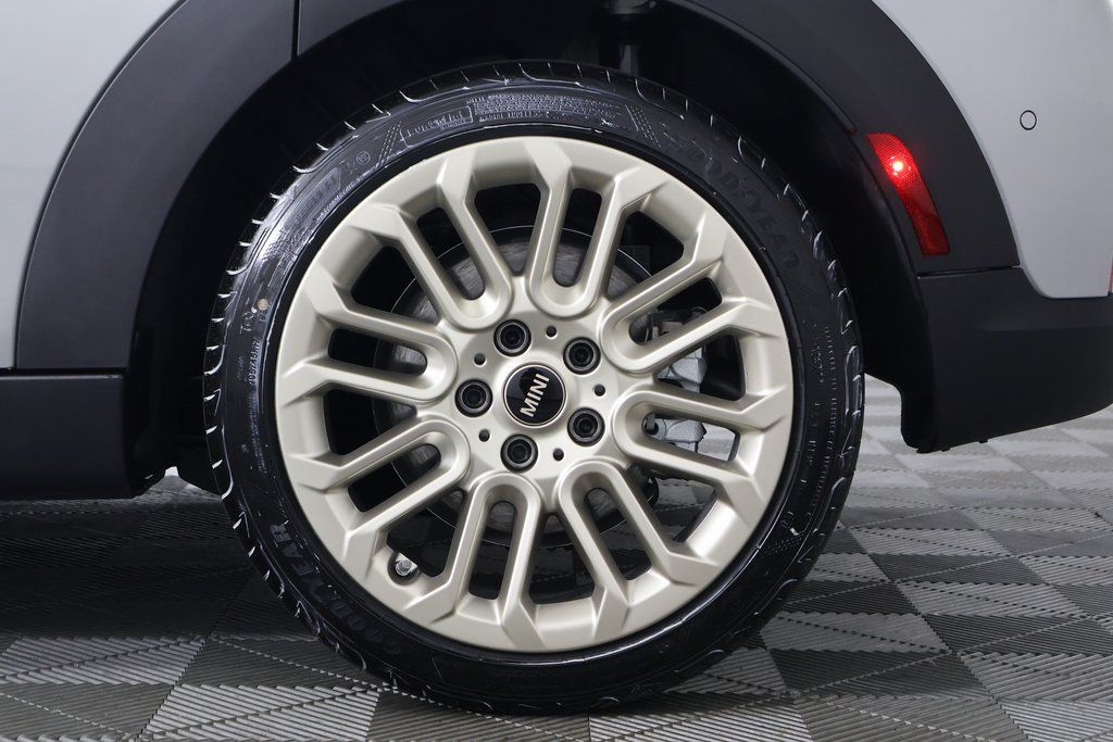 Thumbnail: 2026 MINI Cooper - 10