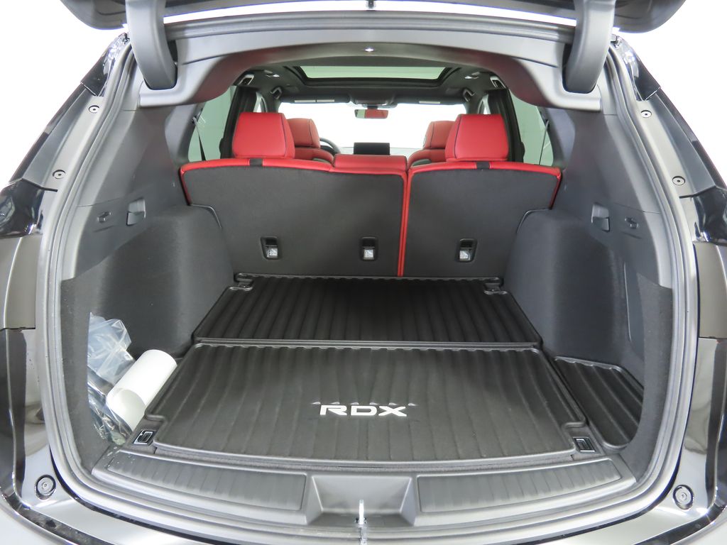 Thumbnail: 2025 Acura RDX - 29