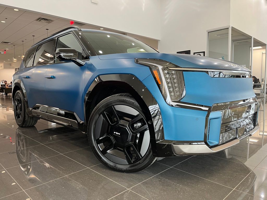 2024 Kia EV9 GT-Line AWD