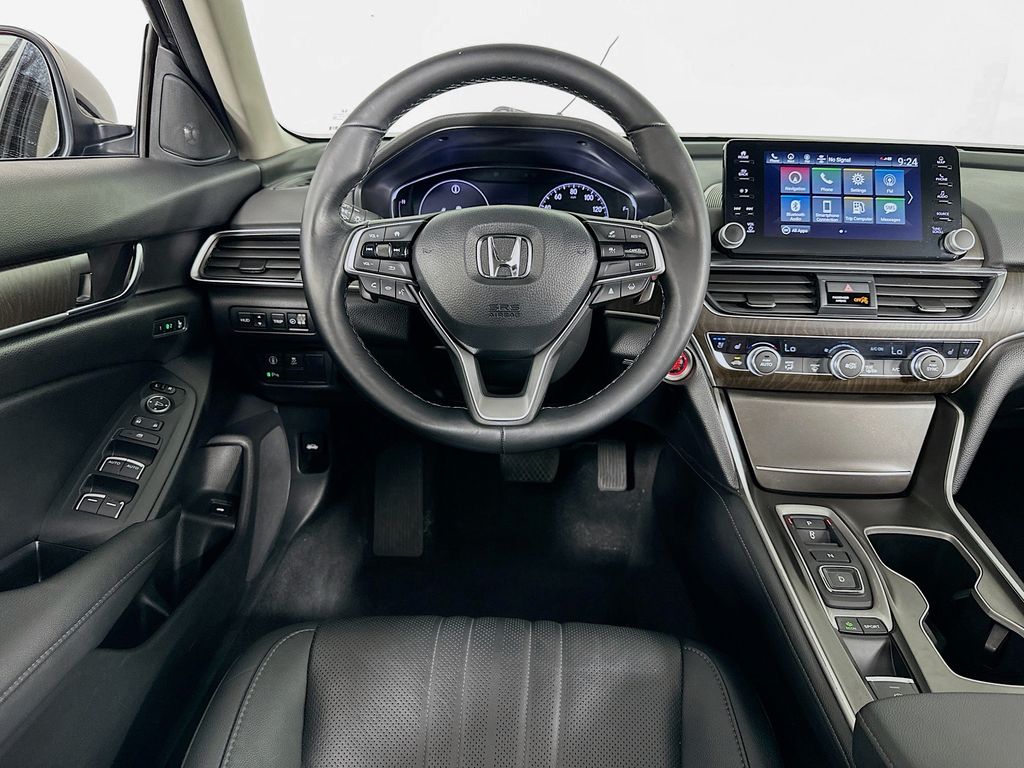 2021 Honda Accord Touring 23