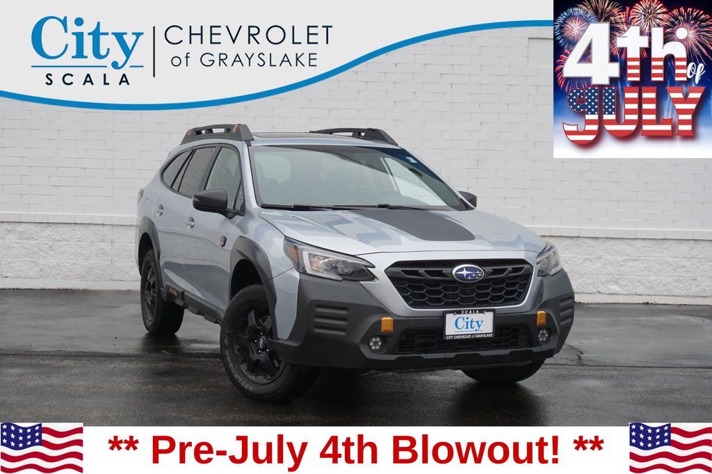 Ice Silver Metallic 2022 Subaru Outback SUV / Crossover All-Wheel Drive Continuously Variable Transmission