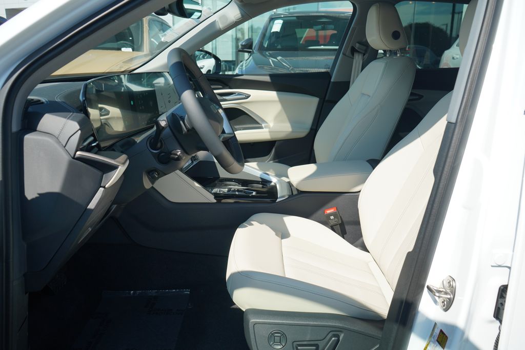 Thumbnail: 2025 Audi Q5 - 6