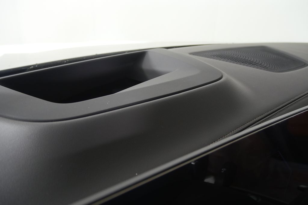 Thumbnail: 2026 BMW X5 - 18