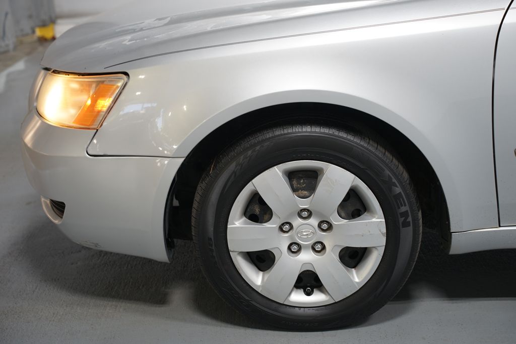 Thumbnail: 2008 Hyundai Sonata - 5
