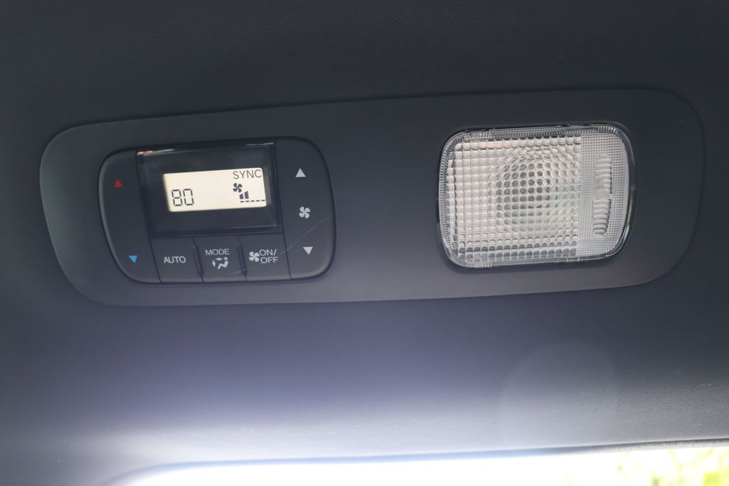 Thumbnail: 2026 Honda Odyssey - 16