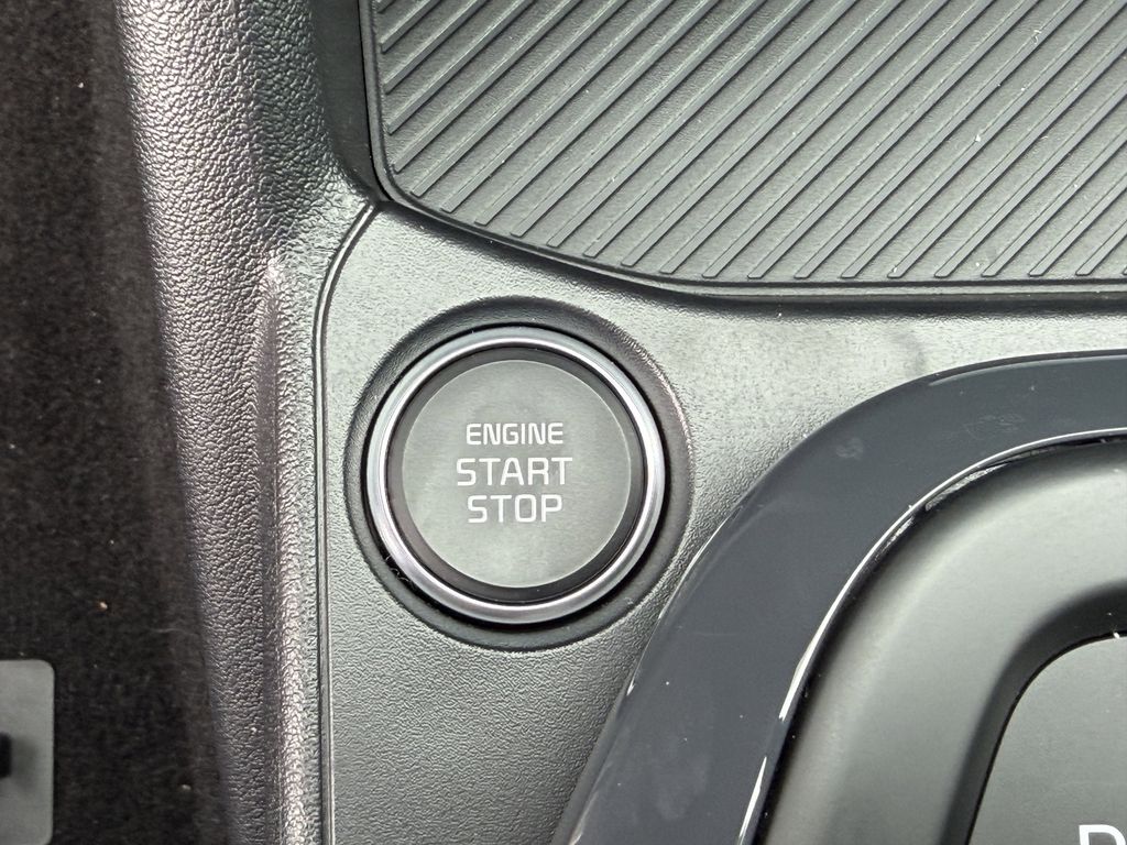 new 2025 Kia K4 car, priced at $22,292