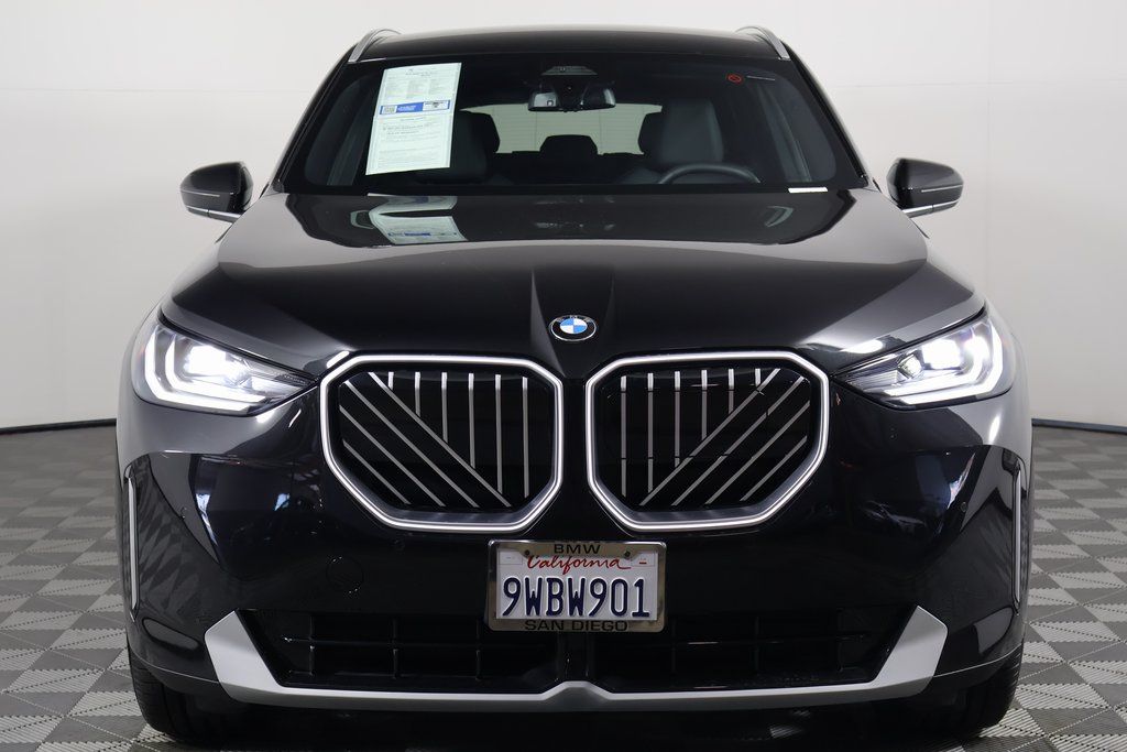 Thumbnail: 2026 BMW X3 - 2