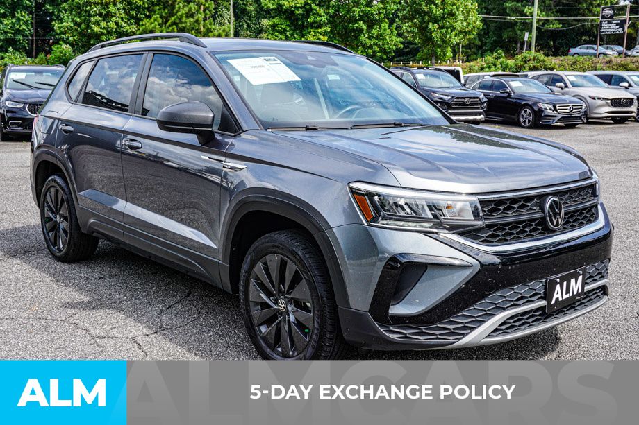 2024 Volkswagen Taos S photo 2