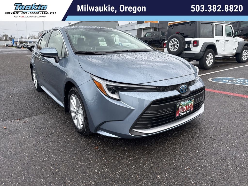 2024 Toyota Corolla Hybrid XLE FWD