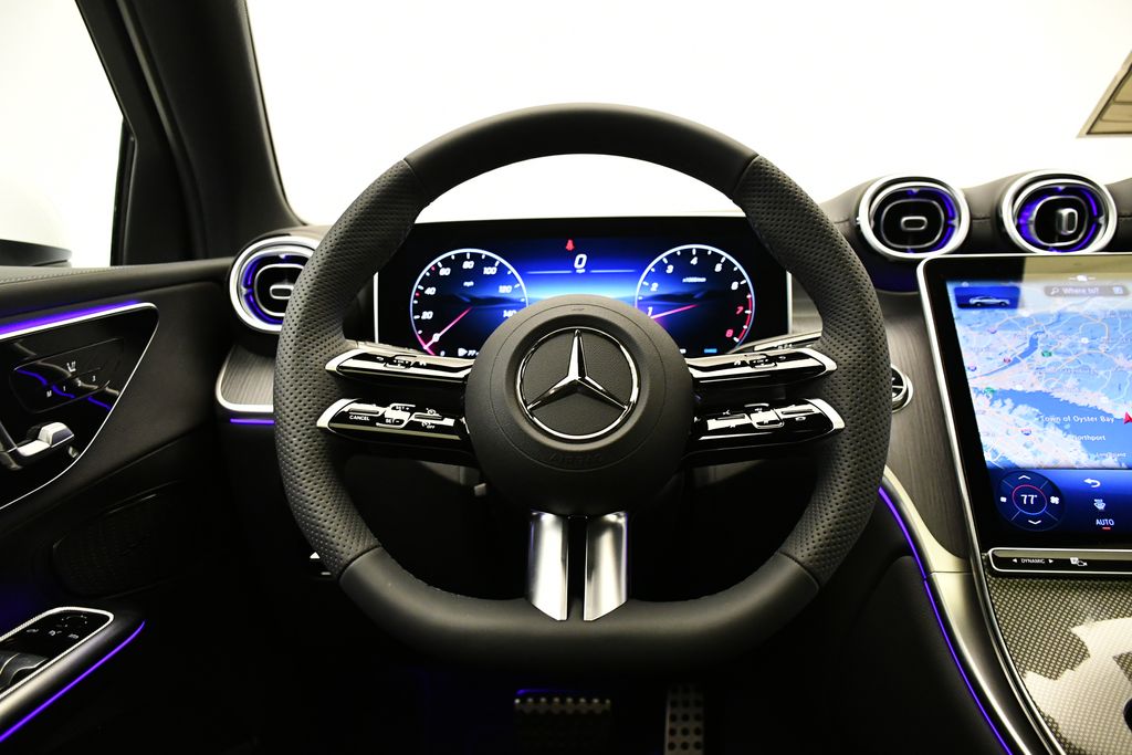 Thumbnail: 2025 Mercedes-Benz GLC - 22