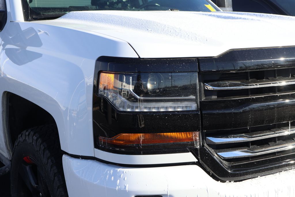 2018 Chevrolet Silverado 1500 LT 4