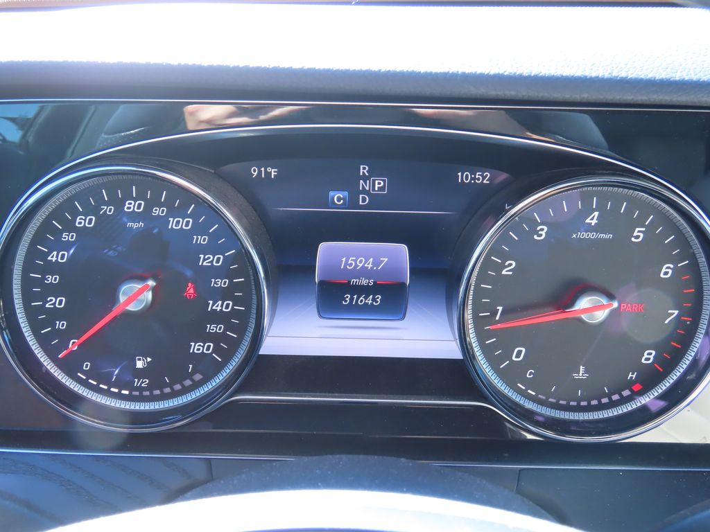 Thumbnail: 2017 Mercedes-Benz E-Class - 19