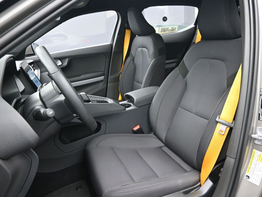2022 Polestar 2 Long Range Dual Motor