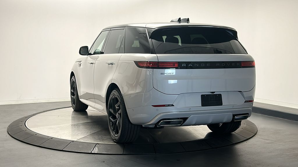 2025 Land Rover Range Rover Sport Dynamic 3