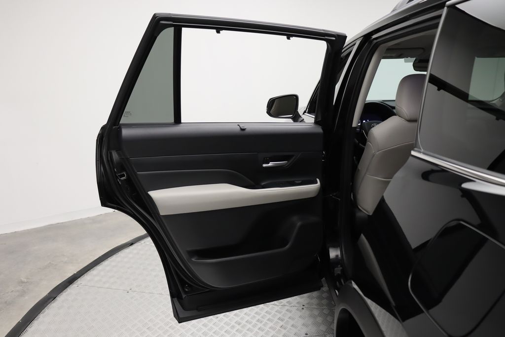 2024 Toyota Grand Highlander Limited 21
