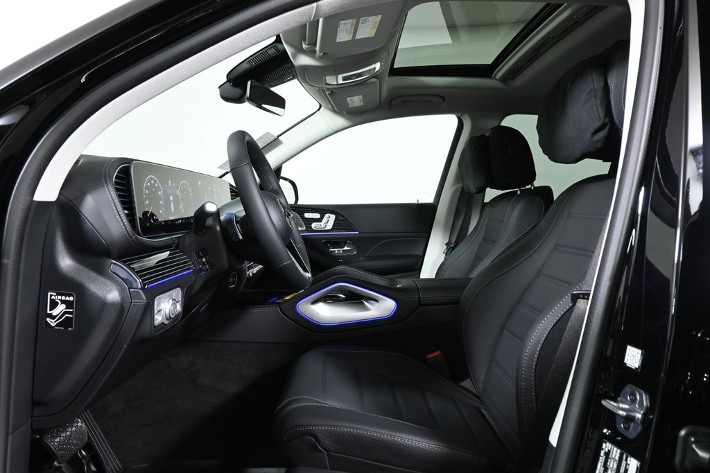 Thumbnail: 2026 Mercedes-Benz GLE - 3