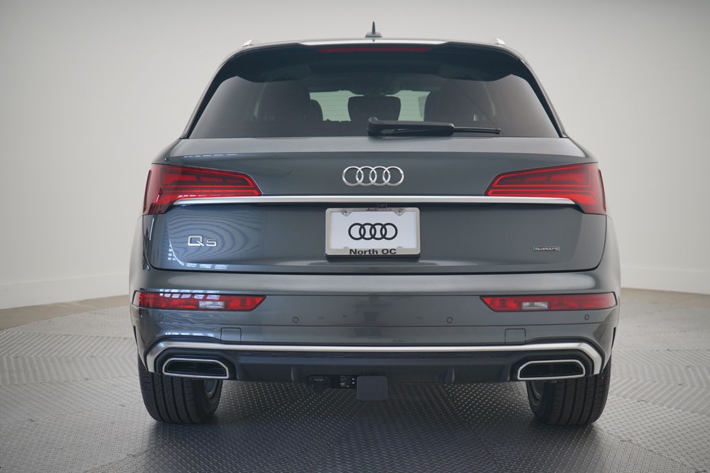 2024 Audi Q5 e  4