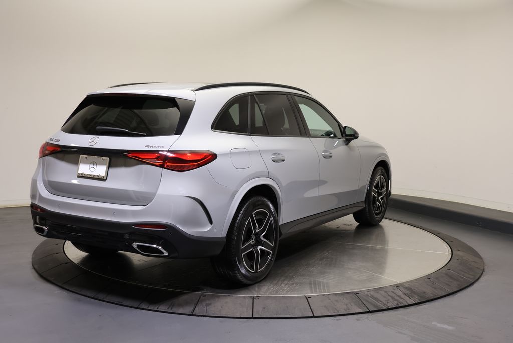 Thumbnail: 2025 Mercedes-Benz GLC - 7