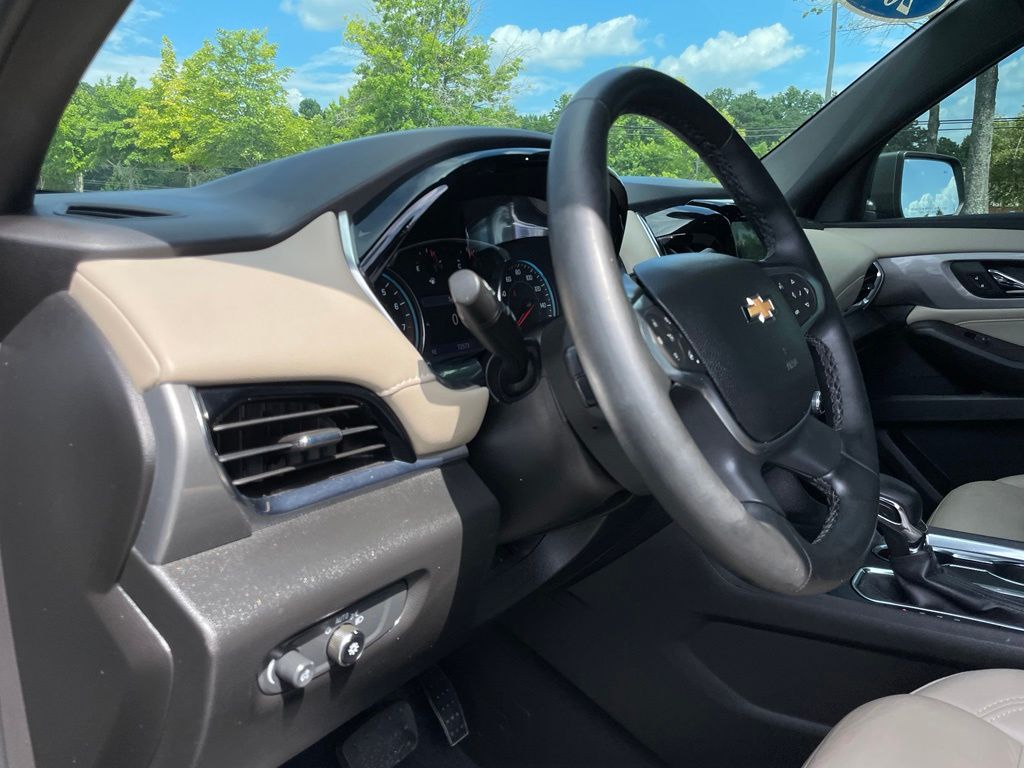 Thumbnail: 2023 Chevrolet Traverse - 27