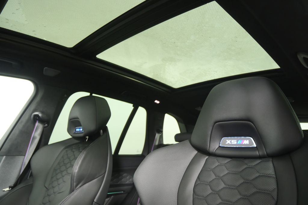 Thumbnail: 2026 BMW X5 - 12