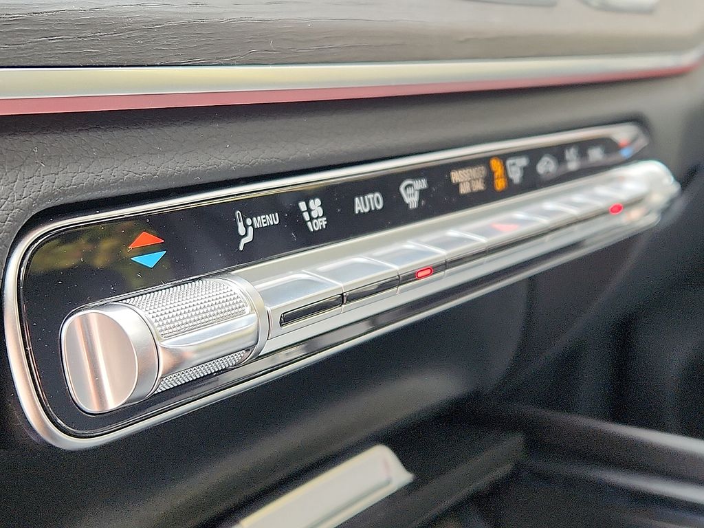 Thumbnail: 2026 Mercedes-Benz GLS - 14