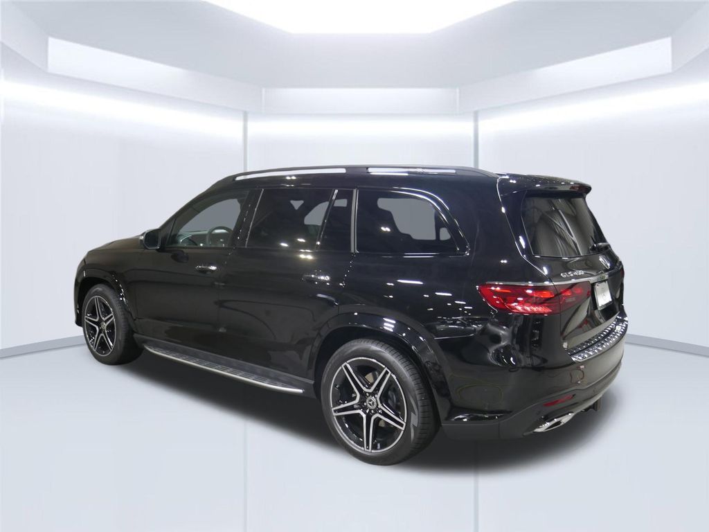 Thumbnail: 2026 Mercedes-Benz GLS - 3