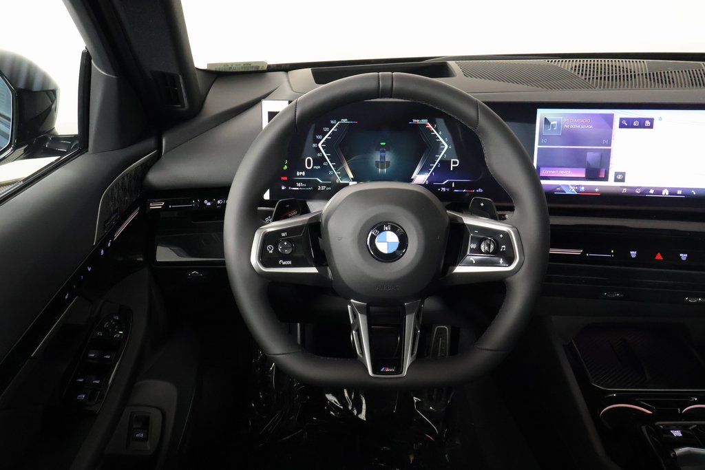 Thumbnail: 2026 BMW 5 Series - 3