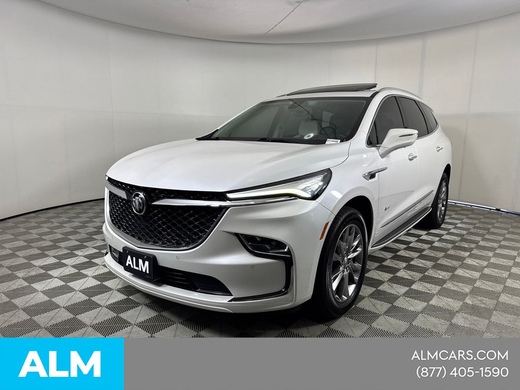 2023 Buick Enclave Avenir AWD's photo