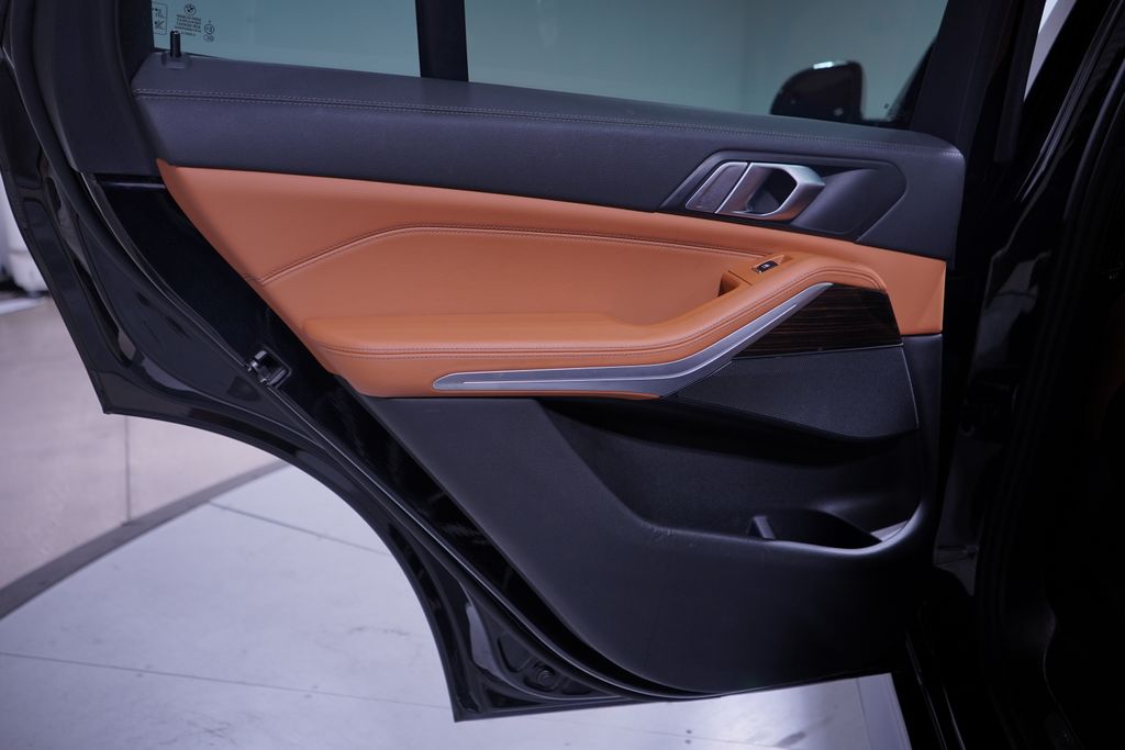 Thumbnail: 2021 BMW X5 - 15