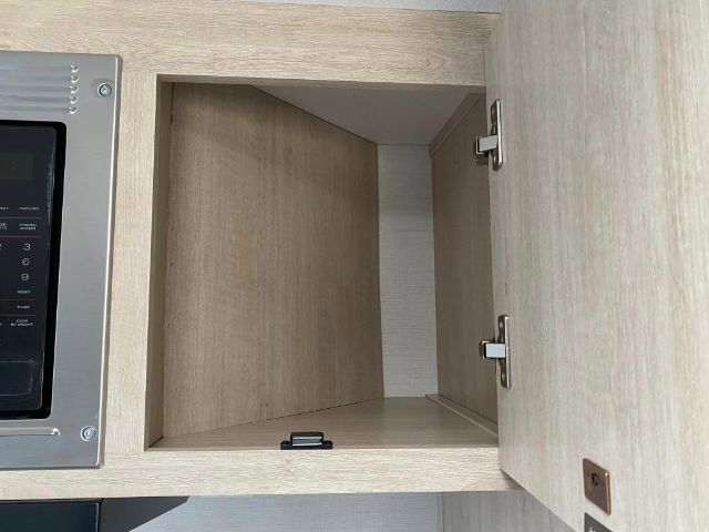 2024 White / Black Prime Time Tracer 270BHSLE Travel Trailer