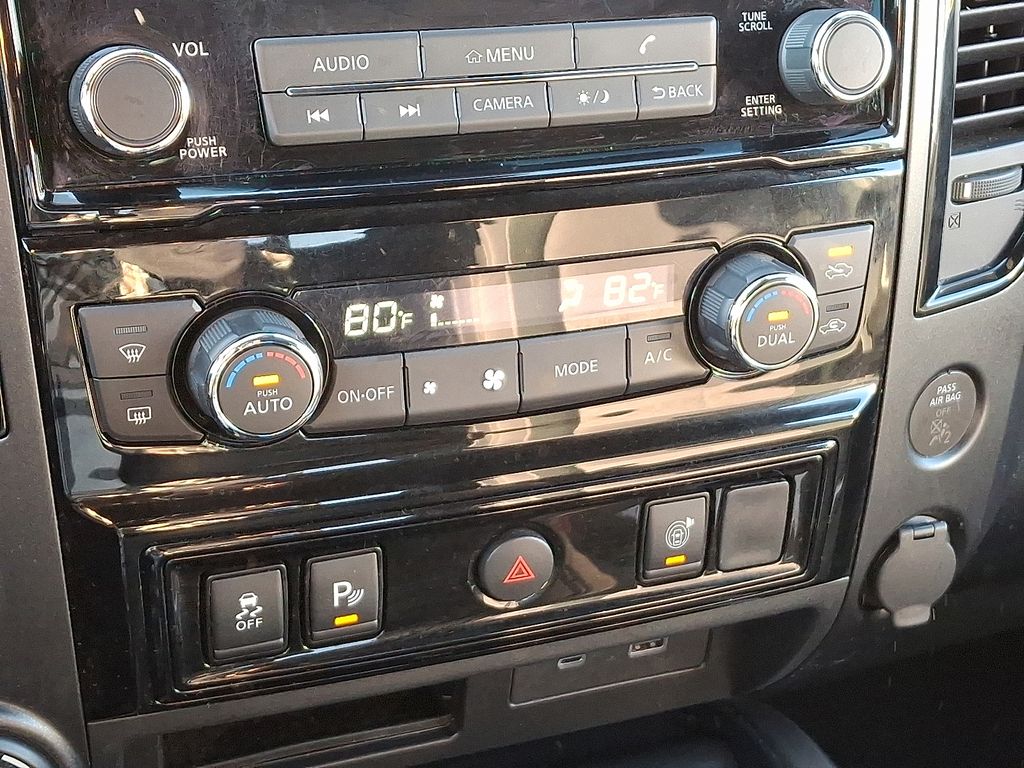 Thumbnail: 2024 Nissan Titan - 16