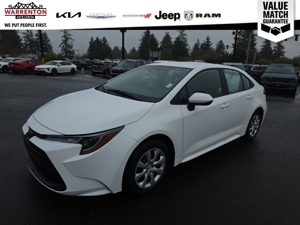 2024 Toyota Corolla LE